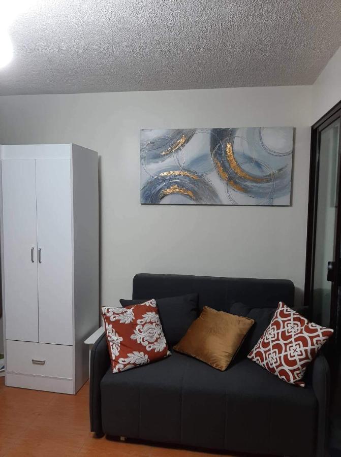 מנילה Lovely 2 Bedroom Condo With Free Secured Parking מראה חיצוני תמונה